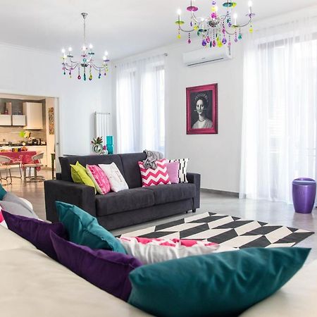 Ferdinando Arthouse Oversized Modern Apartment - By Gocce Team Napoli Exterior foto