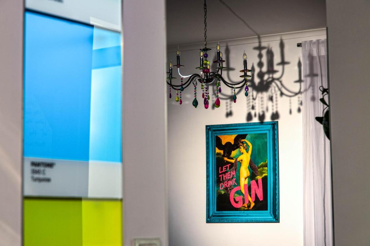 Ferdinando Arthouse Oversized Modern Apartment - By Gocce Team Napoli Exterior foto