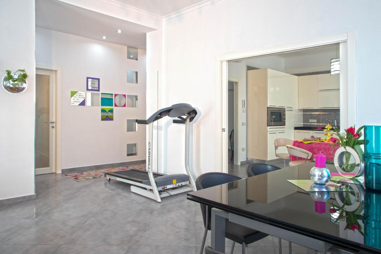 Ferdinando Arthouse Oversized Modern Apartment - By Gocce Team Napoli Exterior foto